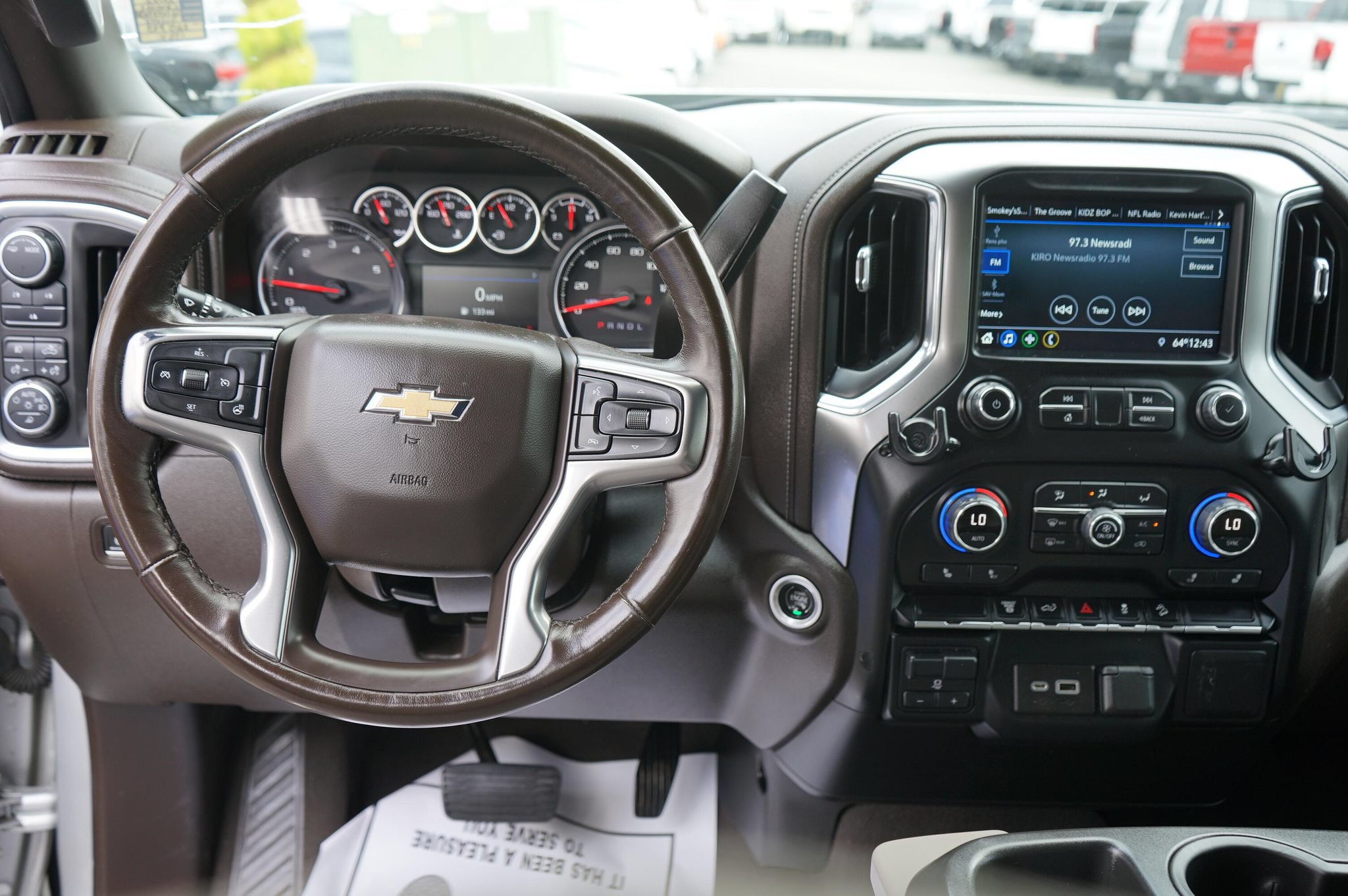 Used 2022 Chevrolet Silverado 2500 LT w/ Convenience Package AWD/4WD image 15