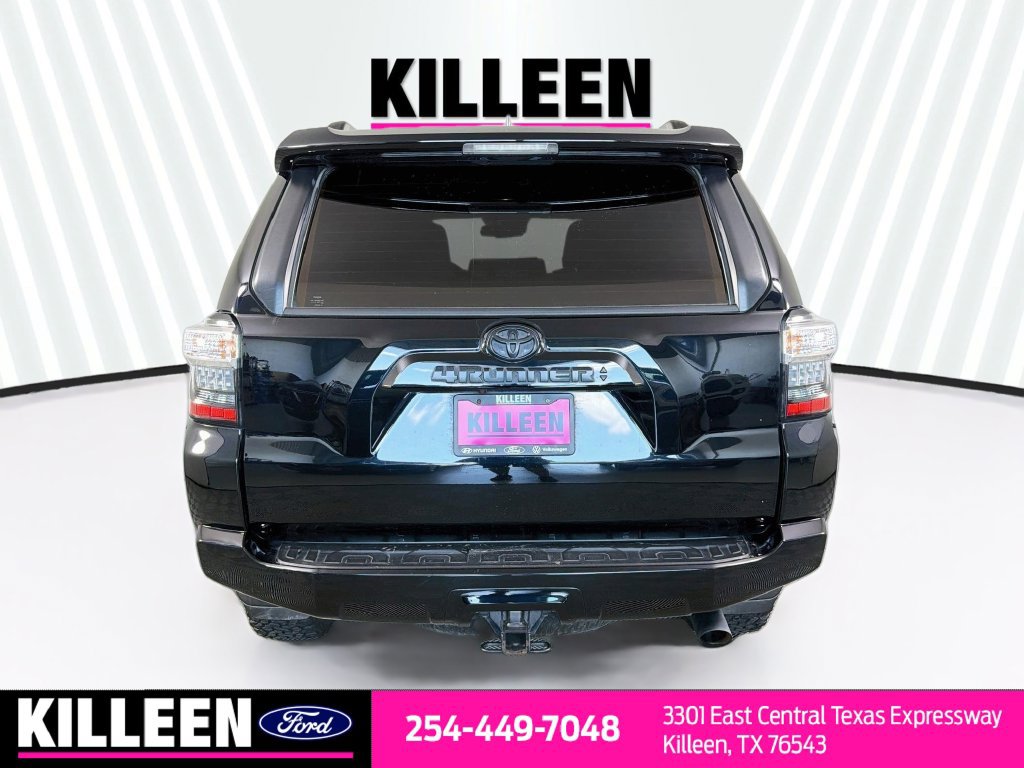 Used 2021 Toyota 4Runner SR5 Premium w/ Moonroof Package AWD/4WD image 8