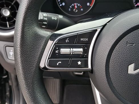 Used 2023 Kia Forte LXS w/ LXS Technology Package FWD image 21