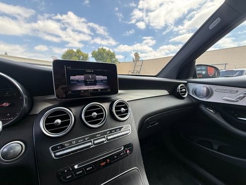 Used 2019 Mercedes-Benz GLC 300 image 50