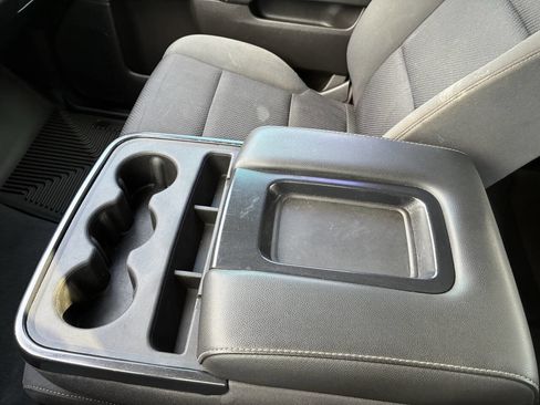 Used 2018 Chevrolet Silverado 1500 LT w/ All Star Edition image 19