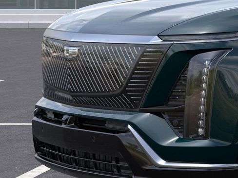 New 2026 Cadillac Vistiq Luxury AWD/4WD image 13