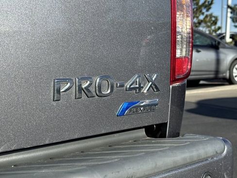 Certified 2019 Nissan Frontier PRO-4X w/ Pro-4x Luxury Package image 18