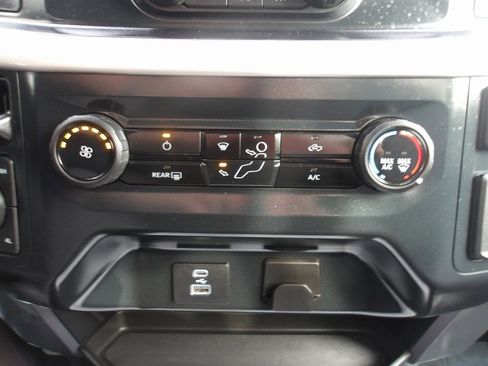 Used 2023 Ford F150 XLT image 14