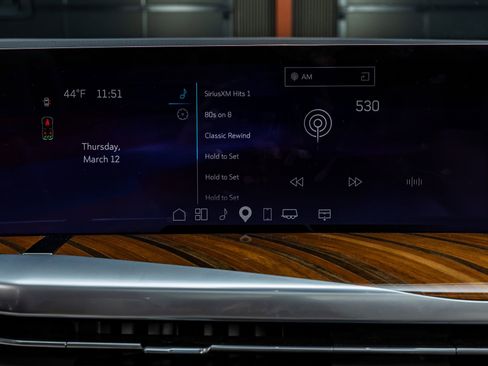 Used 2025 Cadillac Escalade Sport Platinum image 23