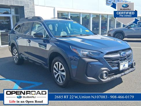 Used 2025 Subaru Outback Premium AWD/4WD image 1