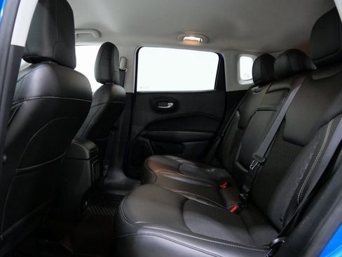 Used 2019 Jeep Compass Latitude w/ Cold Weather Group image 20