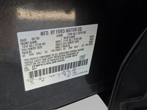 Used 2020 Ford Edge SEL FWD image 16