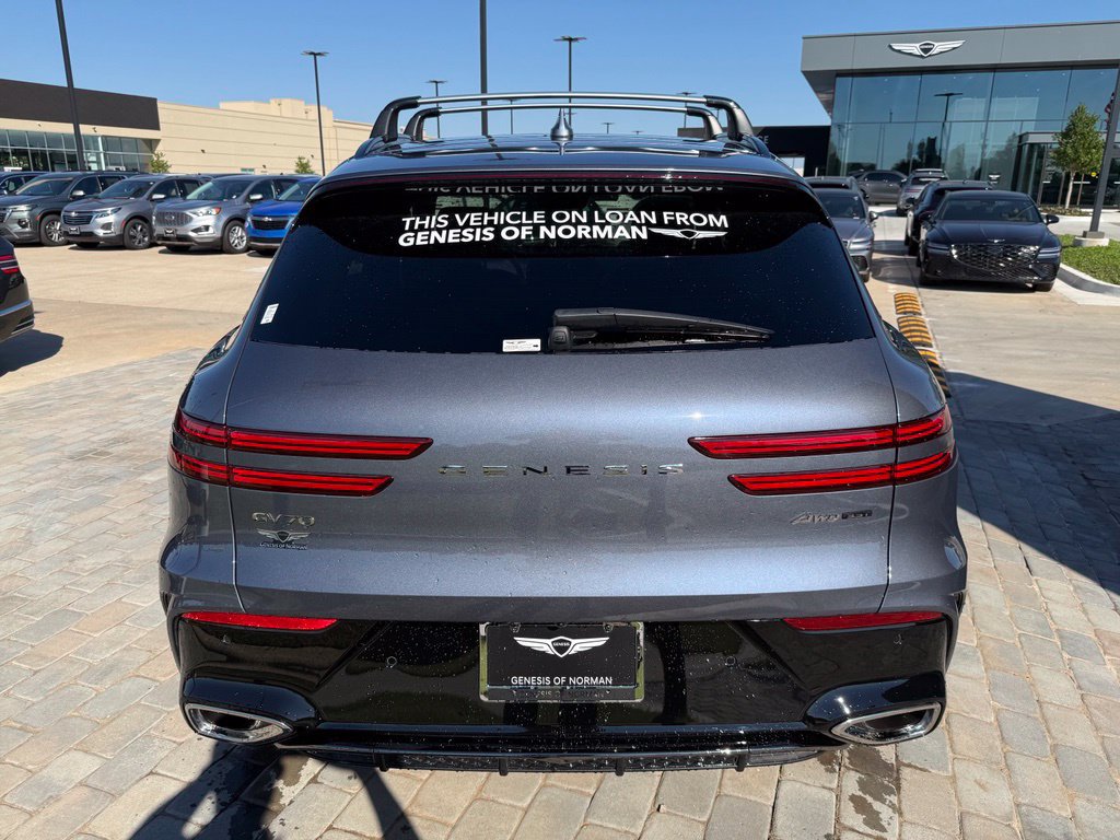 Used 2026 Genesis GV70 3.5T Sport Advanced AWD/4WD image 4