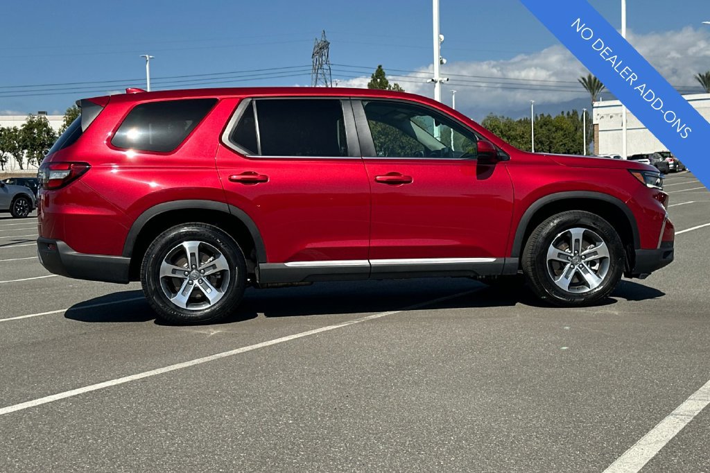 Certified 2025 Honda Pilot EX-L image 3