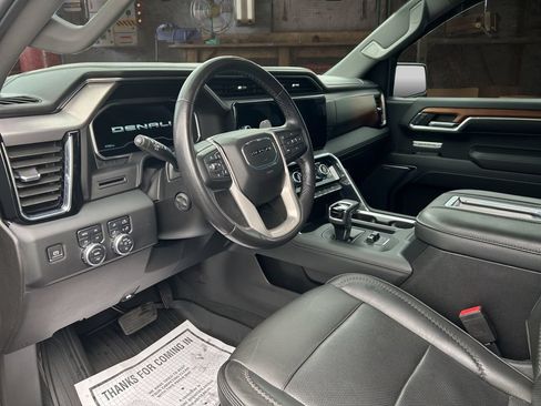 Used 2022 GMC Sierra 1500 Denali AWD/4WD image 13