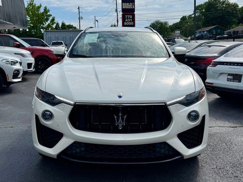 Used 2019 Maserati Levante GranSport AWD/4WD image 2