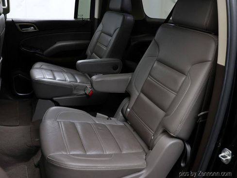 Used 2019 GMC Yukon XL Denali AWD/4WD image 12