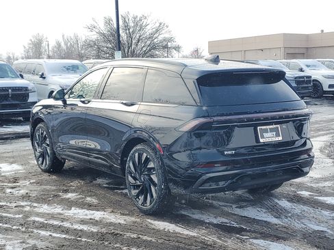 New 2026 Lincoln Nautilus Reserve w/ Jet Appearance Package image 3