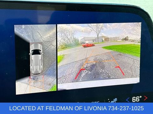 Used 2024 Chevrolet Traverse LT w/ Midnight/Sport Edition FWD image 15