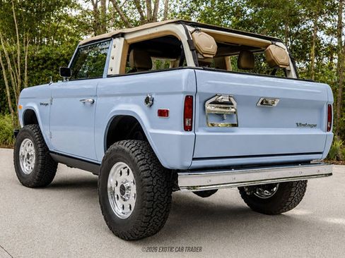 Used 2025 Ford Bronco Badlands AWD/4WD image 6