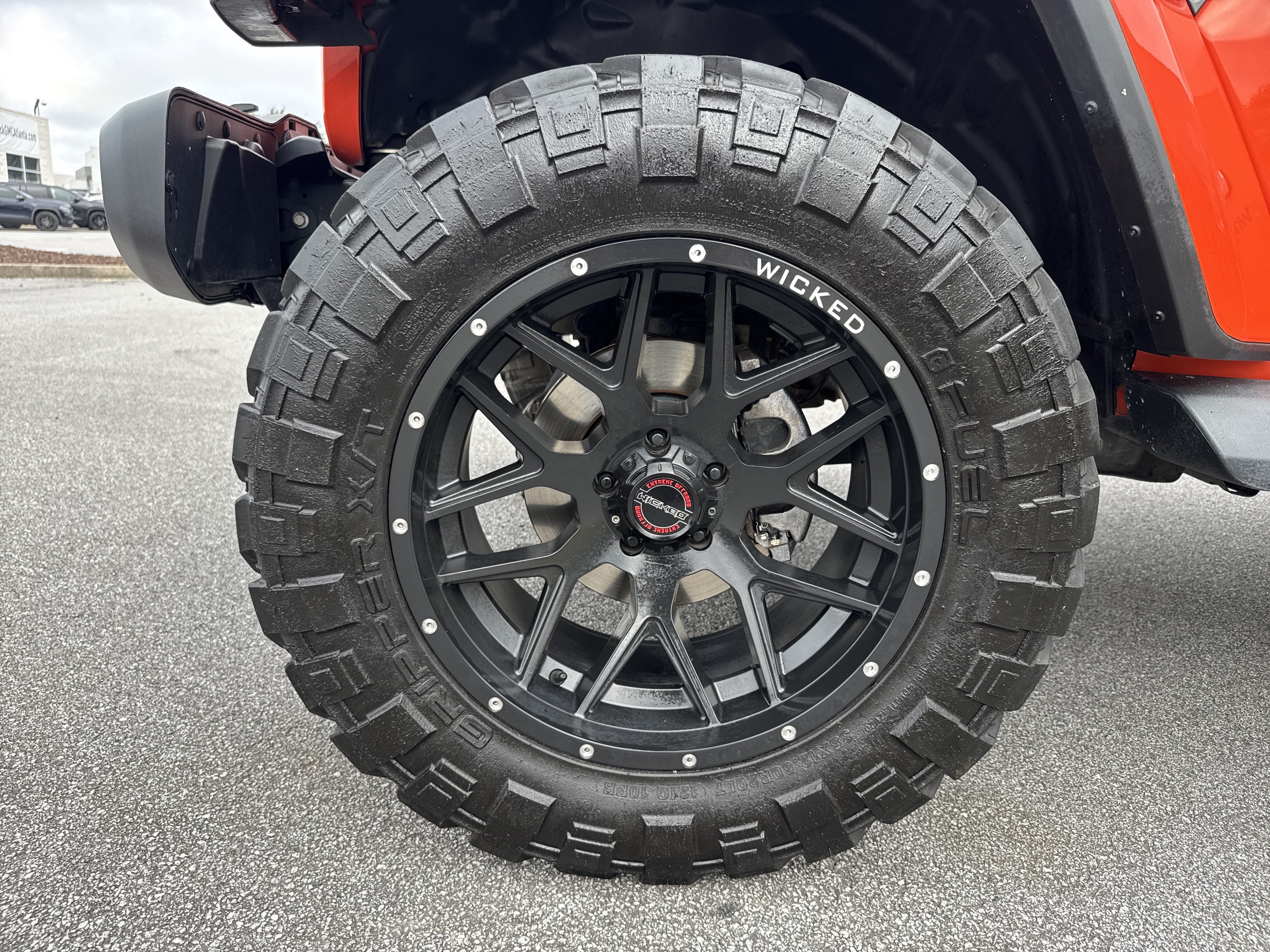 Used 2020 Jeep Wrangler Unlimited Sahara w/ Uconnect 4C Nav & Sound Group AWD/4WD image 12