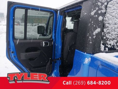 New 2026 Jeep Gladiator Willys image 22