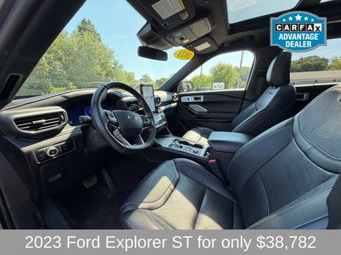 Used 2023 Ford Explorer ST w/ Equipment Group 401A AWD/4WD image 12
