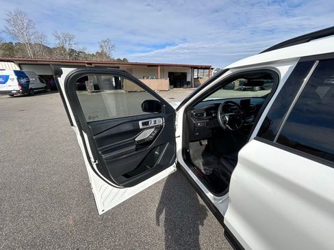 Used 2022 Ford Explorer ST w/ Equipment Group 401A image 29
