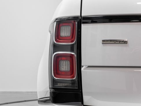 Used 2019 Land Rover Range Rover Long Wheelbase Autobiography image 53