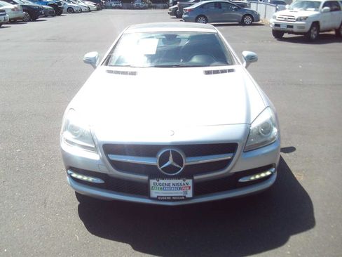 Used 2015 Mercedes-Benz SLK 250 image 8