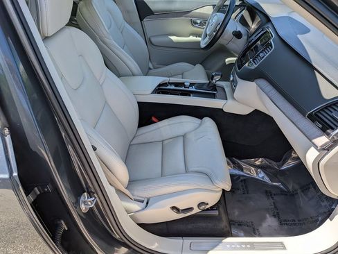 Used 2022 Volvo XC90 T6 Inscription w/ Advanced Package AWD/4WD image 34