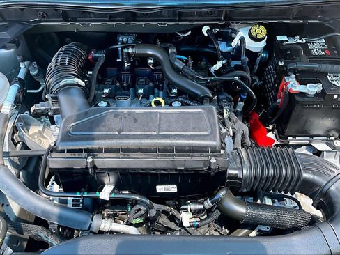 Used 2024 Ford Escape ST-Line w/ Tech Pack #1 FWD image 32
