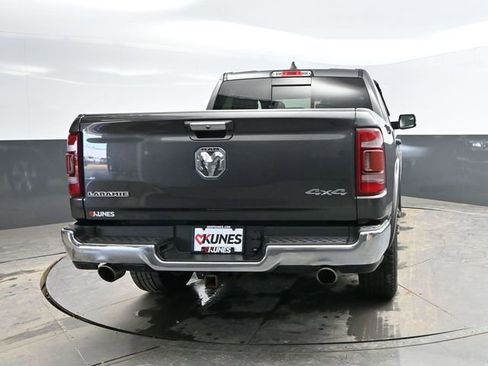 Used 2019 RAM 1500 Laramie AWD/4WD image 9