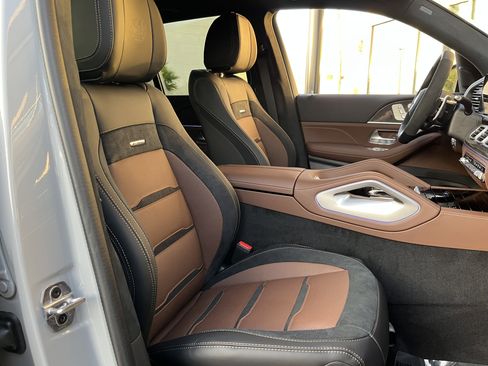 New 2026 Mercedes-Benz GLE 63 AMG S image 23