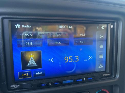 Used 2005 Chevrolet Avalanche 2500 w/ Preferred Equipment Group image 74