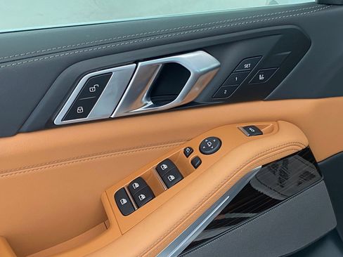 Used 2026 BMW X5 xDrive40i w/ Climate Comfort Package image 22