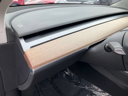 Used 2022 Tesla Model 3 RWD image 19