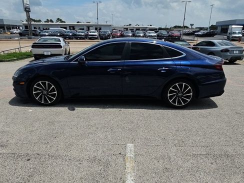 Used 2021 Hyundai Sonata Limited FWD image 4