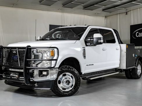 Used 2022 Ford F350 Lariat w/ Lariat Value Package AWD/4WD image 4