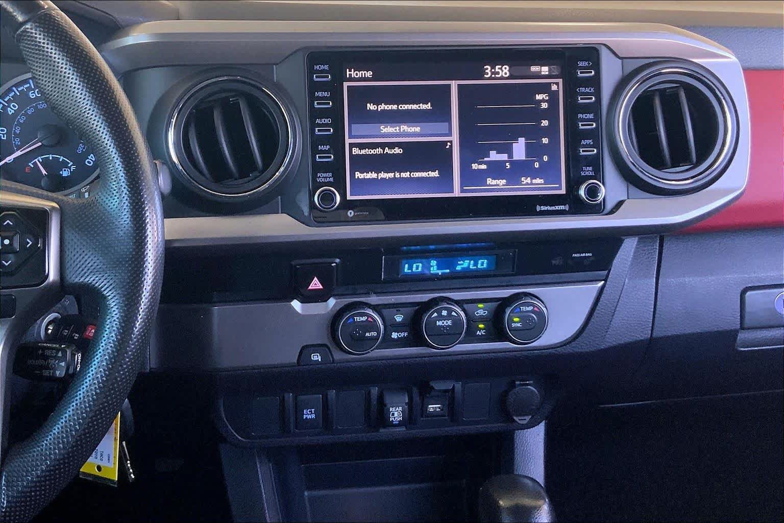 Used 2021 Toyota Tacoma SR5 RWD image 7