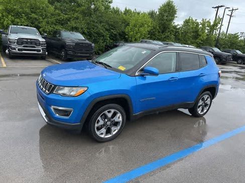Used 2018 Jeep Compass Limited AWD/4WD image 10