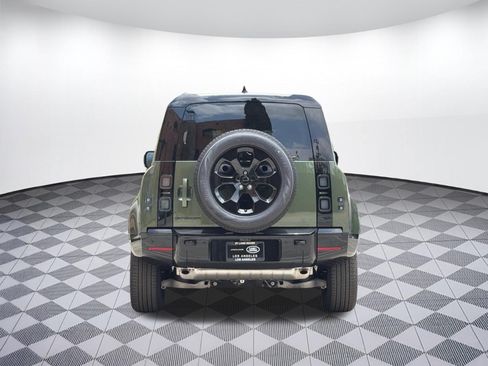 New 2026 Land Rover Defender 110 X-Dynamic SE AWD/4WD image 9