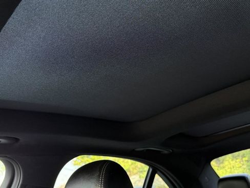 Used 2015 Mercedes-Benz C 300 4MATIC Sedan image 56