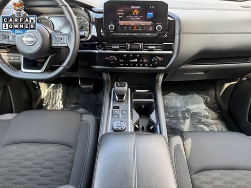 Certified 2025 Nissan Pathfinder SV AWD/4WD image 10