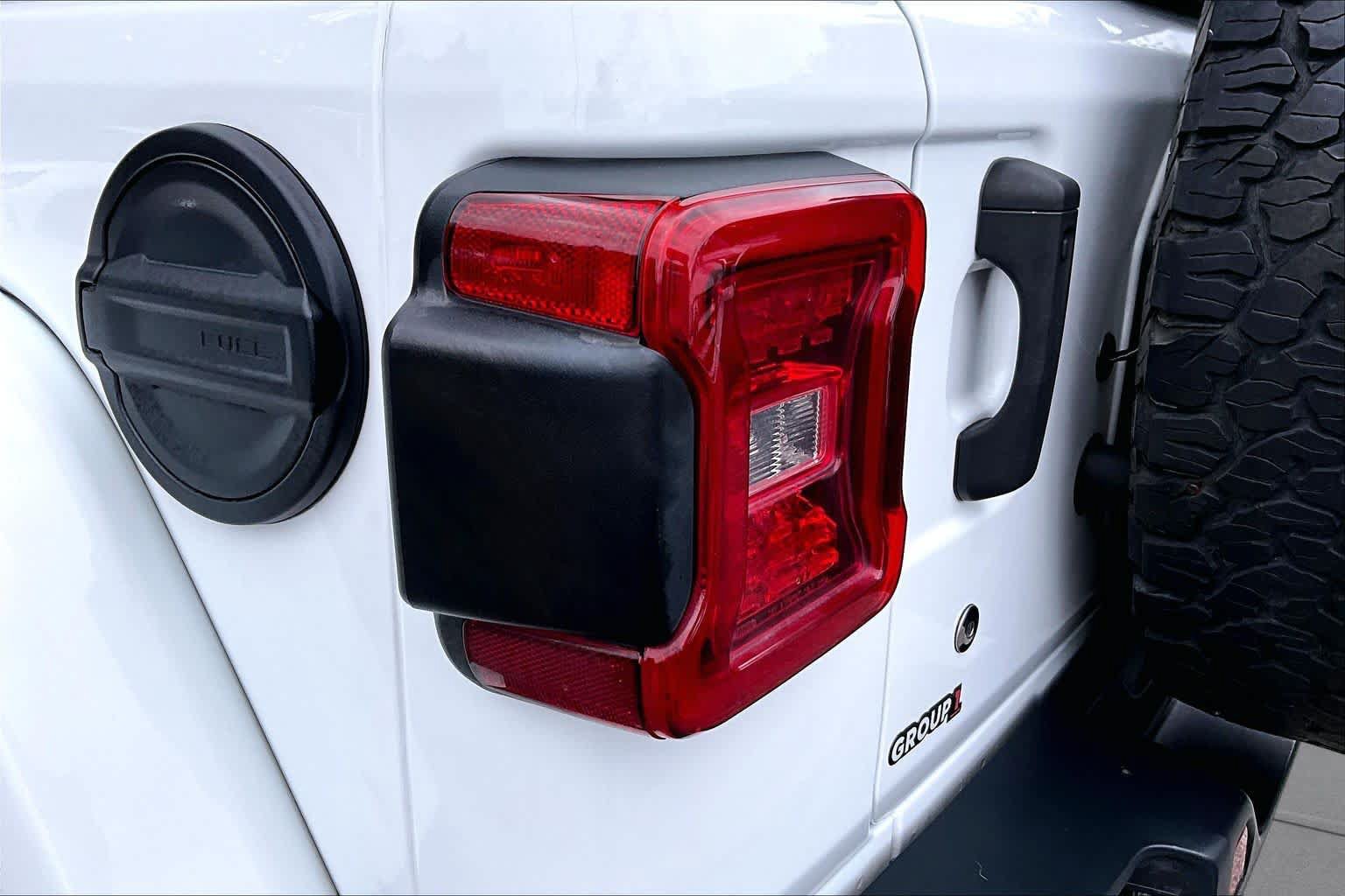 Used 2020 Jeep Wrangler Unlimited Rubicon AWD/4WD image 26