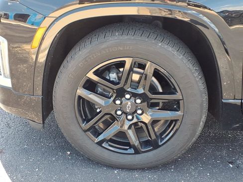 Used 2022 Chevrolet Traverse Premier w/ LPO, Floor Liner Package AWD/4WD image 32
