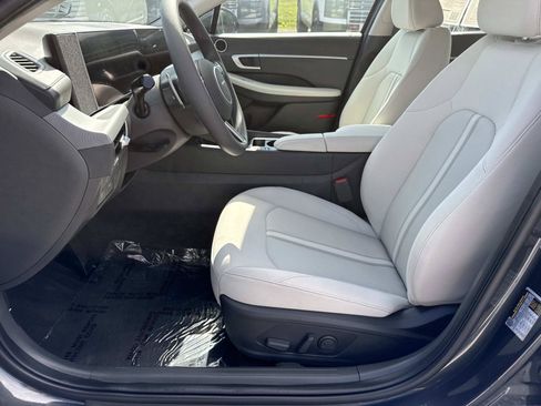 Certified 2025 Hyundai Sonata SEL AWD/4WD image 24