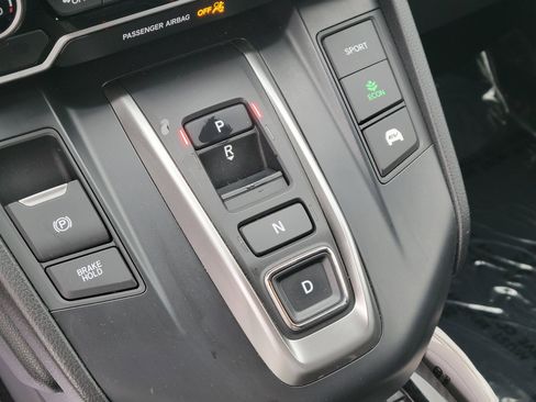 Used 2022 Honda CR-V Touring image 29