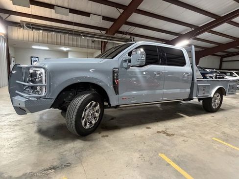 Used 2024 Ford F350 King Ranch w/ Chrome Package image 4