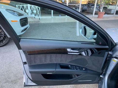 Used 2015 Audi A8 L 4.0T w/ Premium Package image 18