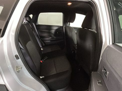 Used 2024 Mitsubishi Outlander Sport AWD image 32