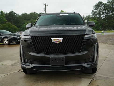 Used 2023 Cadillac Escalade Sport AWD/4WD image 17