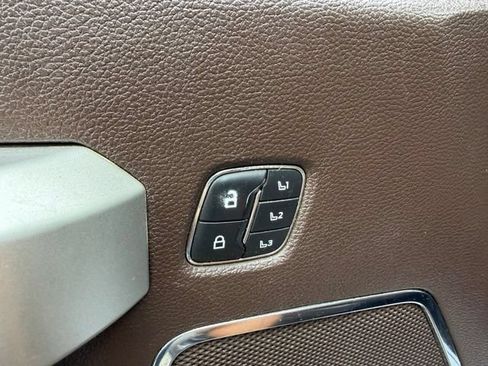 Used 2022 Ford F350 King Ranch w/ King Ranch Ultimate Package AWD/4WD image 10