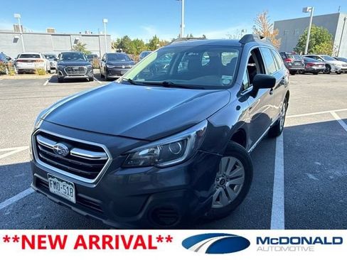 Used 2018 Subaru Outback 2.5i AWD/4WD image 1